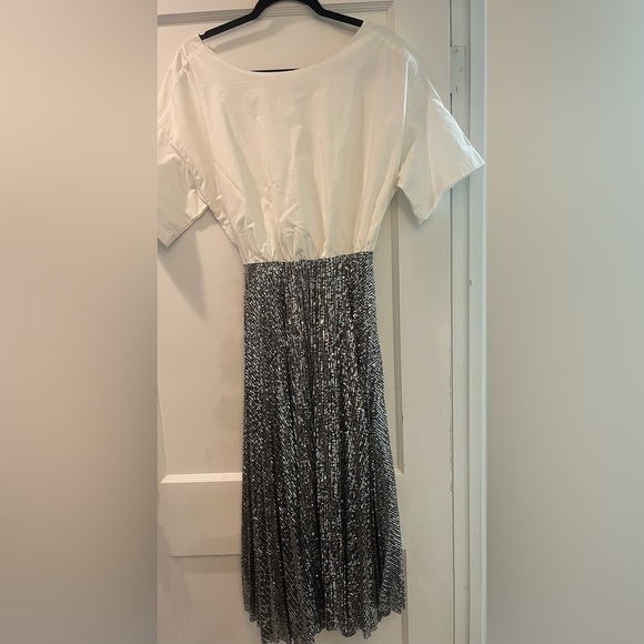 Anthropologie Delfi Collective Tofer White Metallic Pleated Midi Dress Size M - Picture 7 of 10